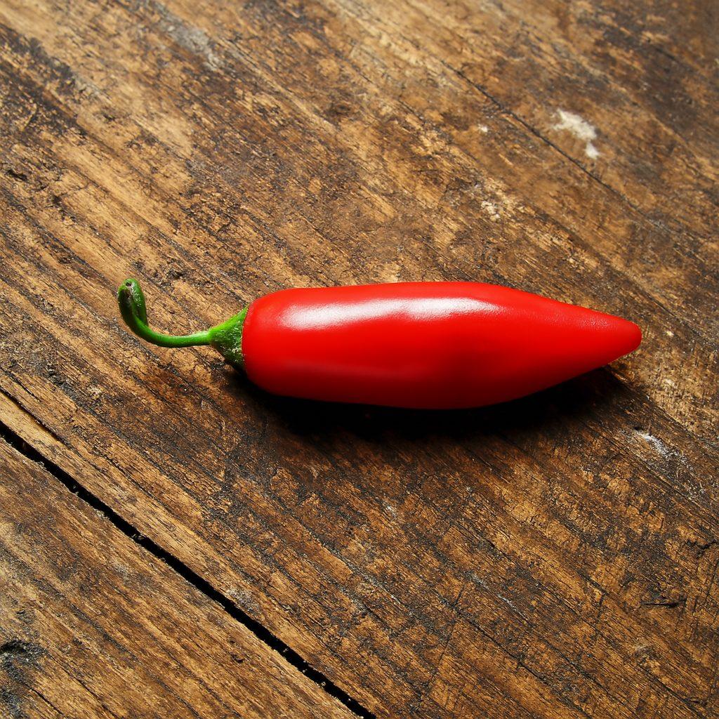 Reina Liza Chilli Seeds Authentic - From Seed to Sensation: Spring into Action with 10 Premium Quality Seeds 2 Reina Liza Chilli Seeds