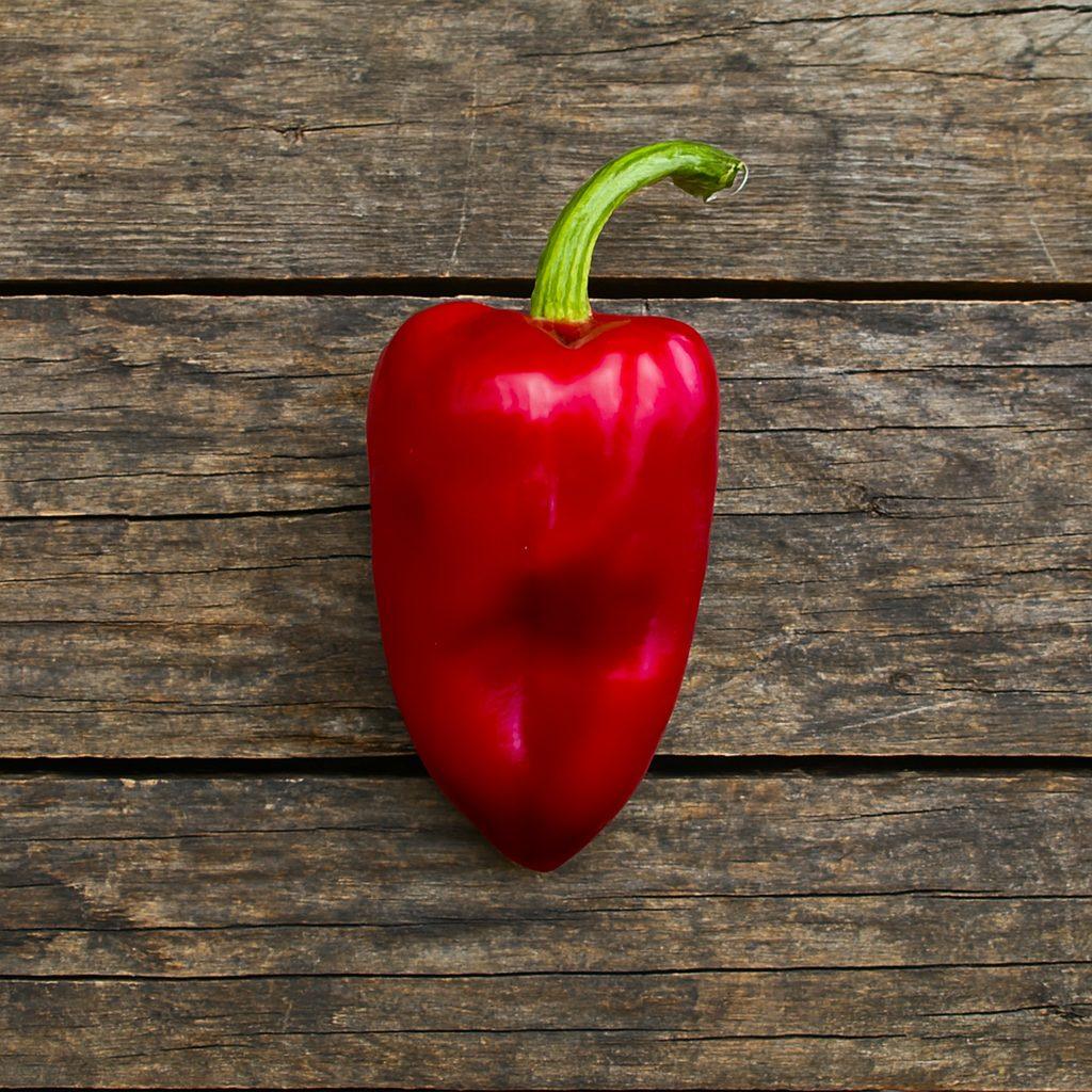 Sweet Yatagan Pepper Seeds Authentic - From Seed to Sensation: Spring into action with 10 Premium Heirloom Variety seeds 1 Sweet Yatagan Pepper Seeds